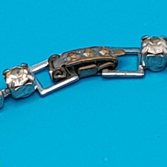 Small Vintage Wedding Clear Rhinestone Necklace Bracelet Set, 1950, 14" & 6 3/4" - Picture 6 of 11